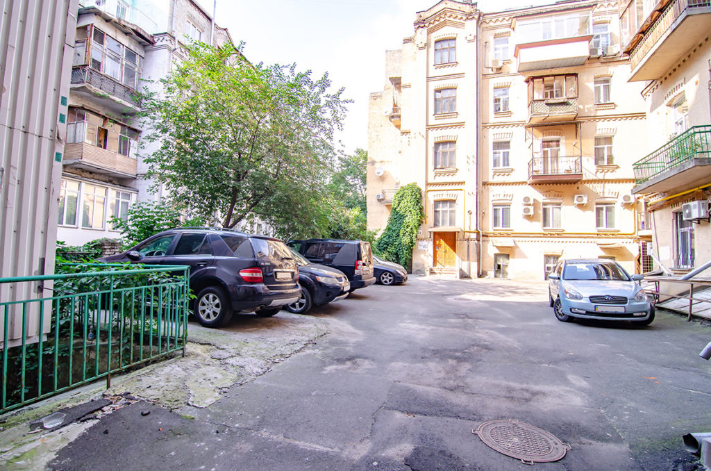 Квартира с двумя спальнями посуточно в Киеве